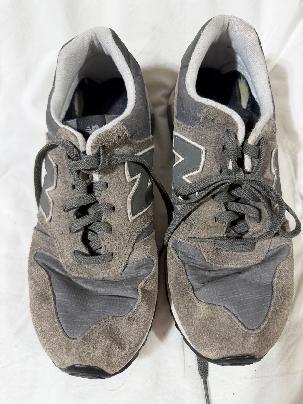 New Balance Men's Gray Suede & Mesh Running Sneakers